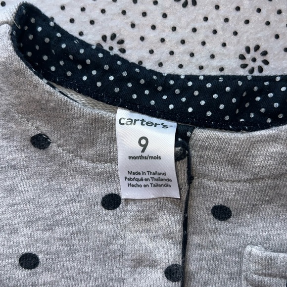 🛍 PRETTY LITTLE GIRLS Sweatshirt size 9 MONTHS 🛍 - Picture 2 of 4